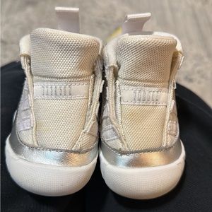 Jordan crib booties